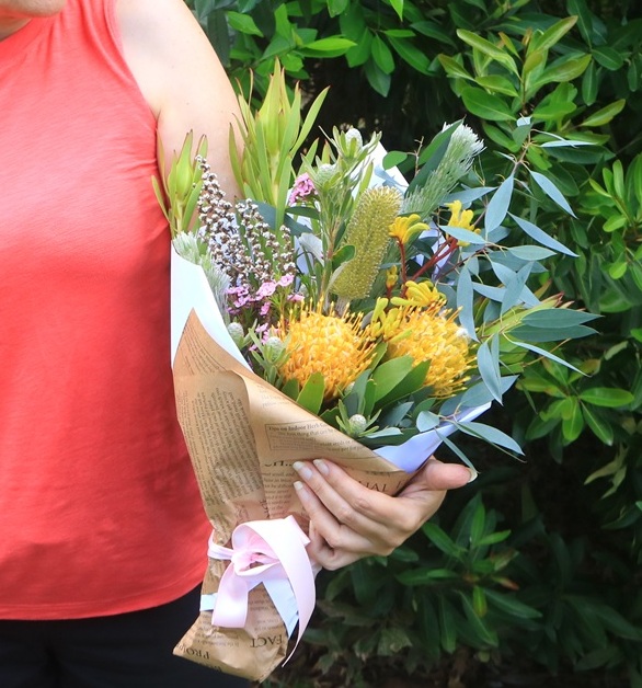 Australian Native Posy "Spring Bushlight" - Image 2